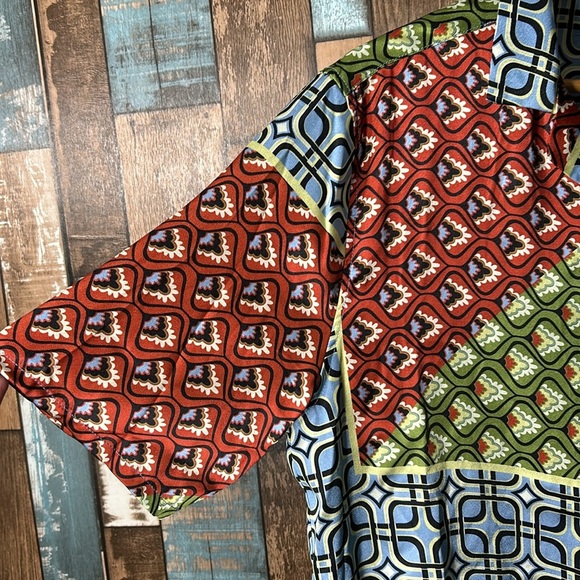 Juny small patterned button down short sleeve shirt - Picture 5 of 12